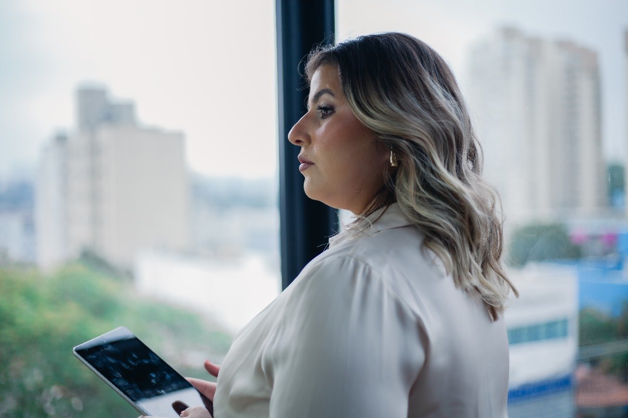 Você Conhece a Rescisão Indireta? Saiba Quando Sair do Trabalho Sem Perder Seus Direitos em 2025